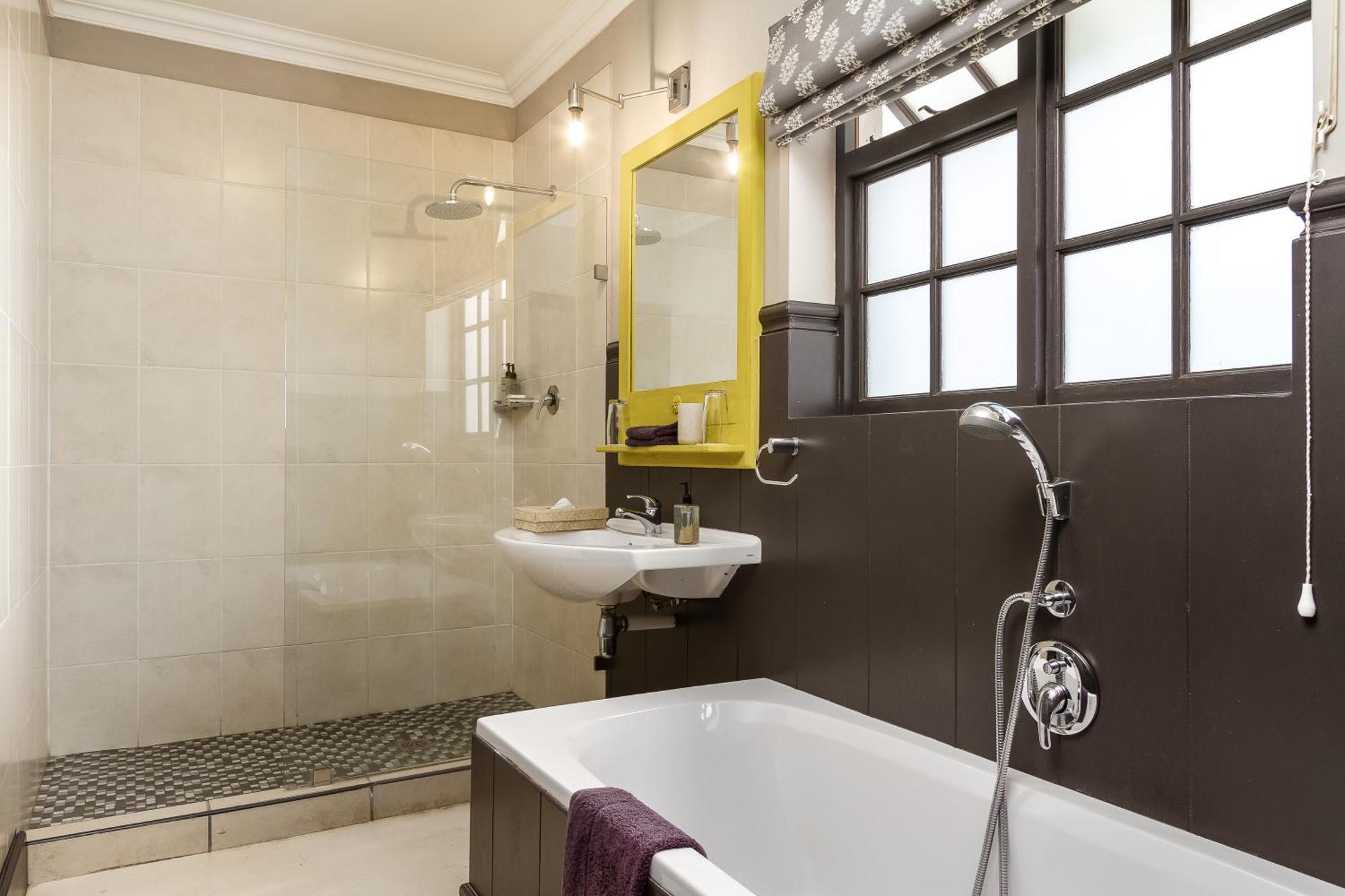 Noordhoek Village Hotel Экстерьер фото